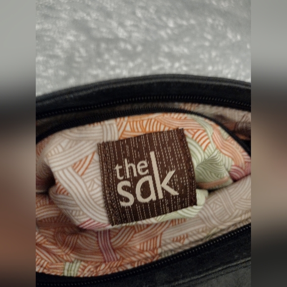 The Sak Leather Crossbody Bag - Picture 5 of 6